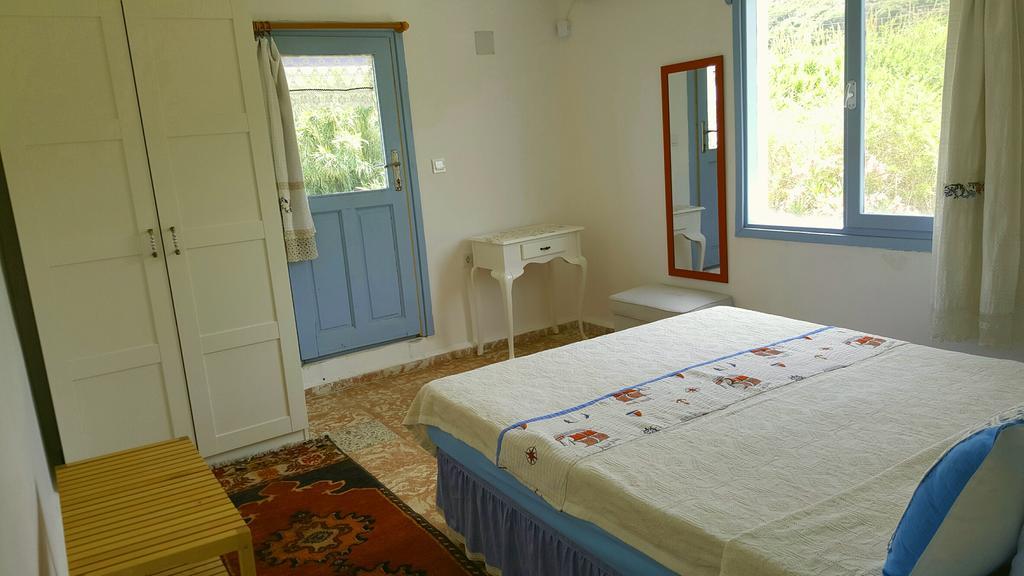 Lipsos Hotel Yeniliman Extérieur photo