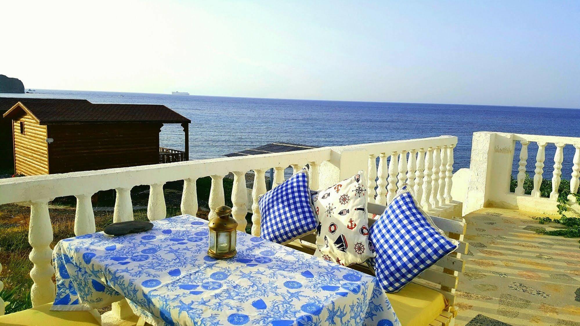 Lipsos Hotel Yeniliman Extérieur photo